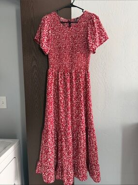 Red Floral Smocked Midi Dress - Women's